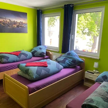 Am Bahnhof Guest house