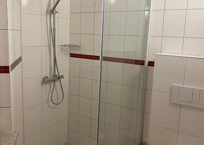 بيت ضيافة Am Bahnhof *