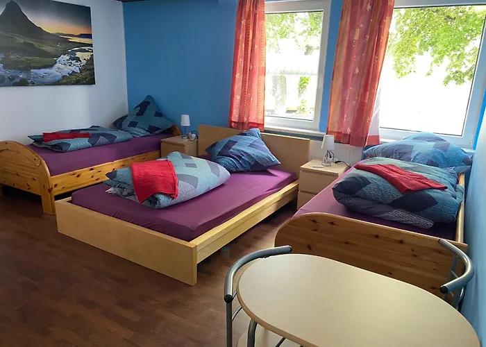 Am Bahnhof بيت ضيافة *